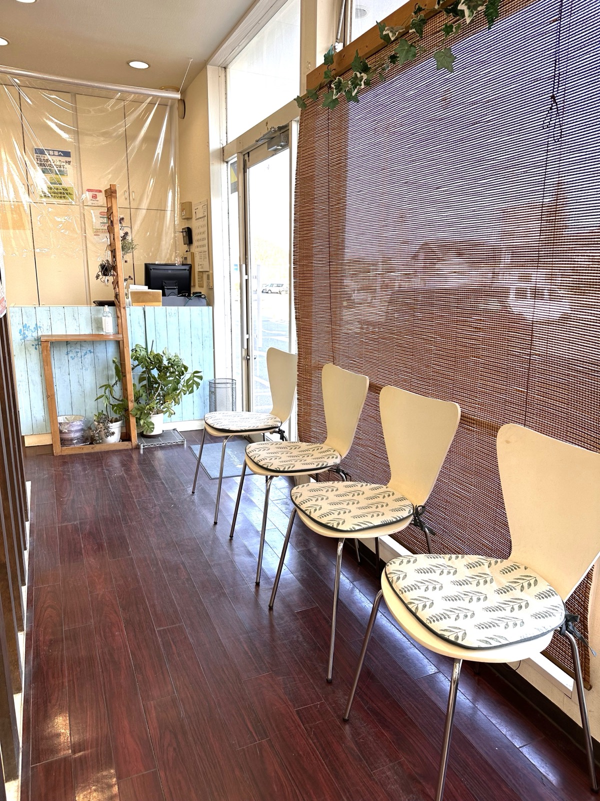 PALMS パームス下吉田店の店内写真